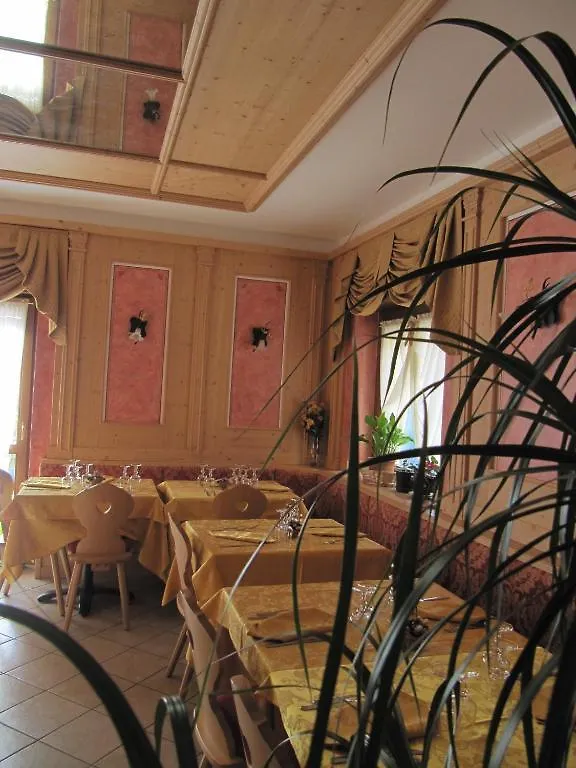 Albergo Eden Ponte Di Legno Hotel